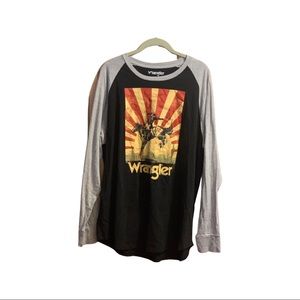 Wrangler black and gray long sleeved shirt XL